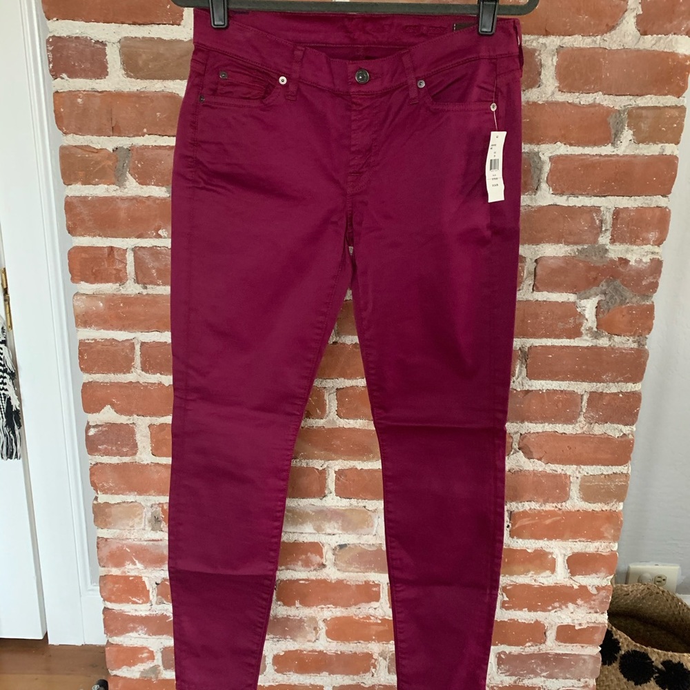 NWT 7 for all mankind Gwenevere skinny jeans 29